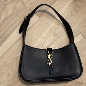 DHgate Yves Saint Laurent Black and Gold Shoulder Bag